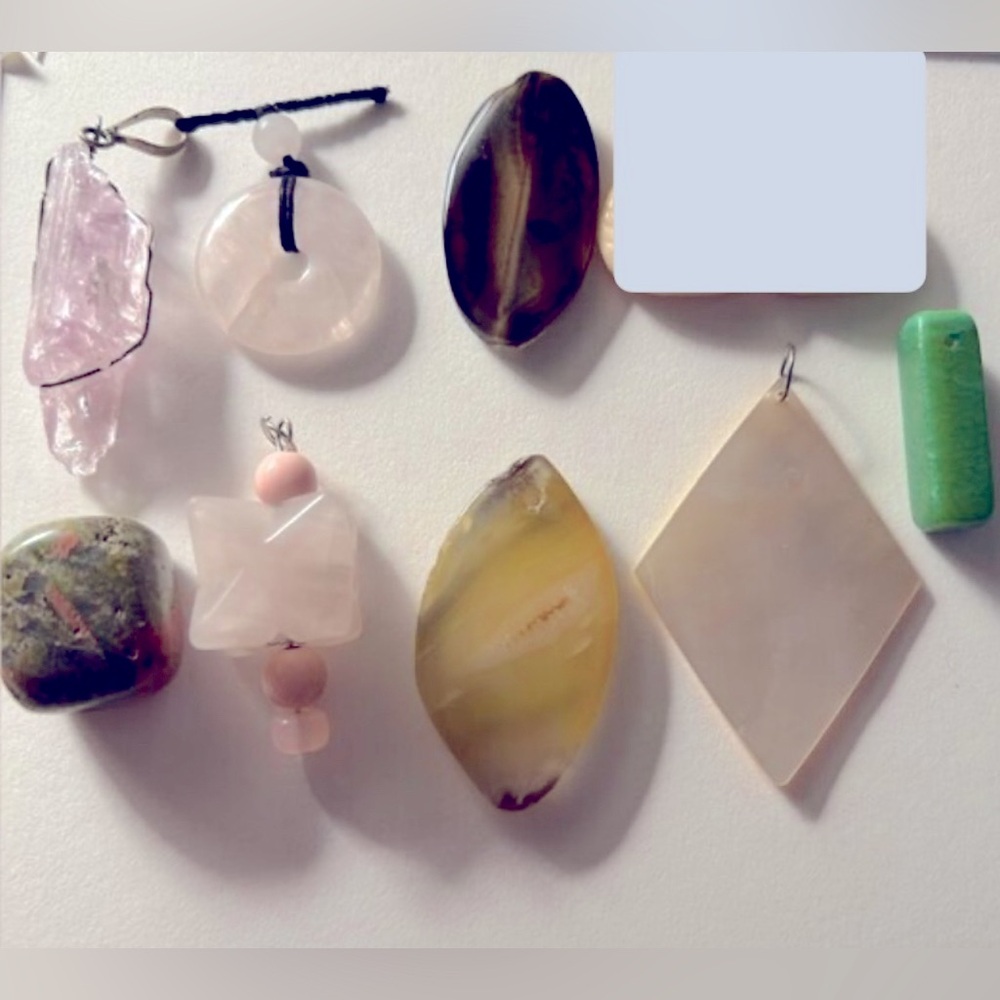 8 semiprecious stone Pendants, Beads for necklaces, bracelet design, all w holes